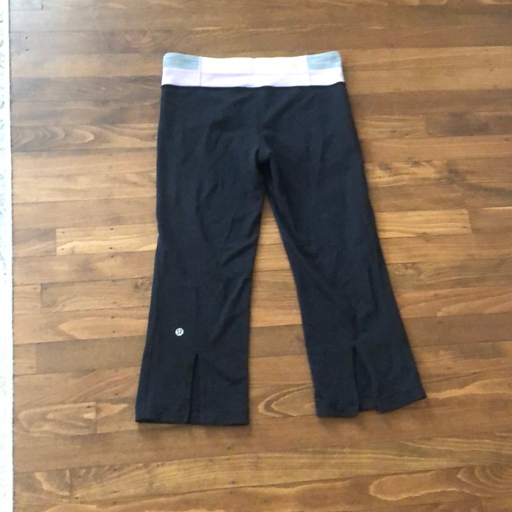 Lululemon cropped running leggings